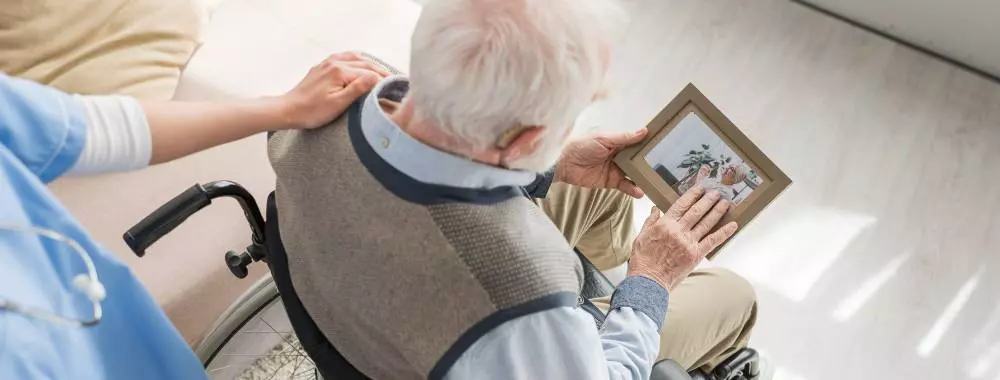 Hoe verloopt het overleg tussen huisarts, specialist en zorgverlener voor zorg op maat?